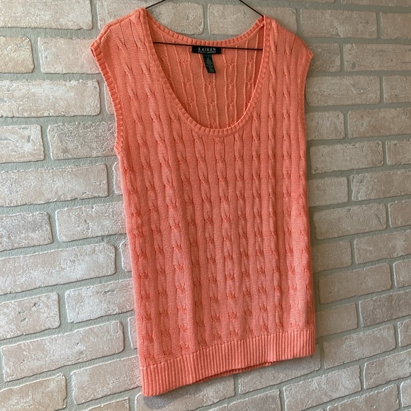Lauren Ralph Lauren 90s-Y2K Cable-Knit Sleeveless Sweater - Picture 2 of 7